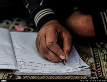 خاک خوردن پنج ساله لایحه حمایت از کودکان و نوجوانان در مجلس