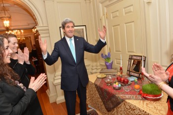 همه چیز به ایرانی بودن داماد جان کری بازمی گردد!