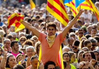 90 درصد شرکت‌کنندگان در همه پرسی به جدایی کاتالونیا رای مثبت دادند