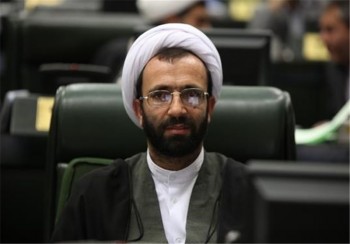 مرزهای جغرافیایی استان های اصفهان و مرکزی بدون اطلاع مجلس تغییر پیدا کرده است مرزهای جغرافیایی استان های اصفهان و مرکزی بدون اطلاع مجلس تغییر پیدا کرده است