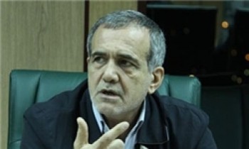 هر کسی حرف دشمن ما را می‌زند، دشمن ماست/ کشور را نمی‌توان به بهانه تراکتور زیرسؤال ببریم