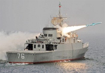 تمرین مشترک نظامی نیروهای دریایی ایران و چین در تنگه هرمز