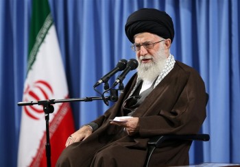رهبر انقلاب: وسایل رسانه‌ای جدید هم فرصت است و هم خطر 