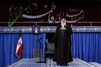 طرح مسئله «حجاب اجباری» از دهان برخی خواص بنده را حساس می کند