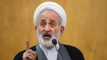 افراد معدودی که اعتراض می کنند ملت ایران نیستند