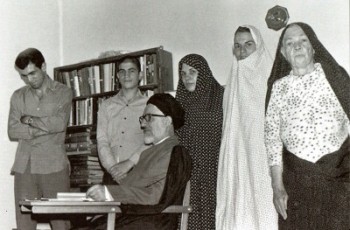 دختر آیت‌الله طالقانی مرگ پدرش را غیرطبیعی خواند