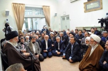 به دنبال بالا بردن انتظارات و توقعات از دولت نیستیم 