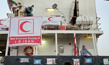 محموله کمک‌های ایران در جیبوتی تخلیه می‌شود