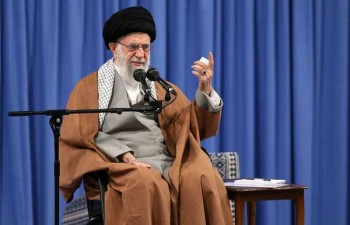 رهبر انقلاب: دیدید چه اتفاقی افتاد در تهران و شهرهای دیگر؟