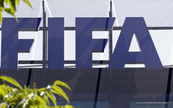 فیفا از حقوق زنان برای حضور در استادیوم‌های فوتبال دفاع می کند