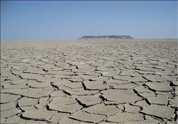 پدیده ریزگردها به خاطر سیاست های غلط انتقال آب است