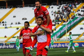 پرسپولیس پس از هشت فصل قهرمان لیگ فوتبال ایران شد