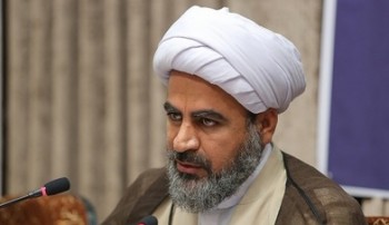 کسی که در جامعه حجاب را رعایت نکند مجرم محسوب می‌شود