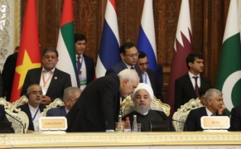 روحانی: ایران نمی‌تواند تنها طرف متعهد به برجام باقی بماند