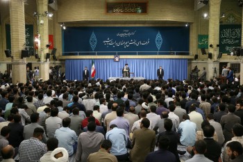 رهبر انقلاب: فساد سیستمی در ایران وجود ندارد