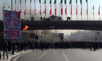 روزنامه کیهان: میرحسین موسوی جذب محافل ماسونی شده است