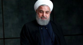 هر کشوری دور خودش دیوار درست کند از داخل نابود می‌شود