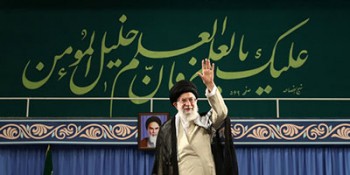 رهبر انقلاب: درباره‌ مسائل ناموسی انقلاب مذاکره نمی‌کنیم
