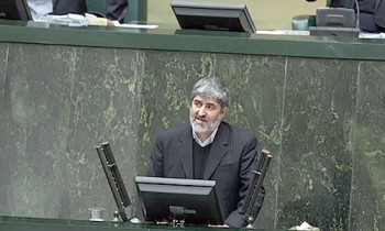 علی مطهری: نمی شود وزیر اطلاعات بگوید از دست من خارج است
