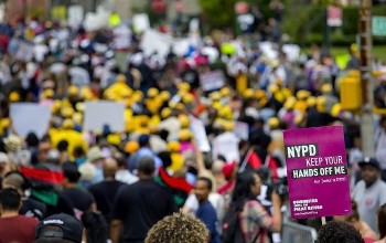 تظاهرات سراسری در آمریکا بر علیه ترامپ؛ من مسلمان هستم
