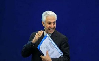وزیر علوم: در ایران دانشجوی ستاره دار نداریم