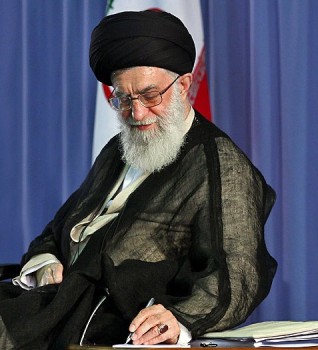 تسلیت رهبر انقلاب در پی درگذشت والده حجت الاسلام روحانی تسلیت رهبر انقلاب در پی درگذشت والده حجت الاسلام روحانی