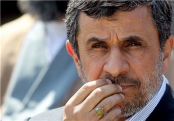 احمدي نژاد تصور مي کرد همه دانشجوها بايد مثل او فکر کنند