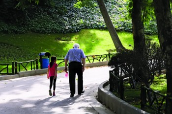 عشق پیرانه سر در ٨‌هزار سالمند