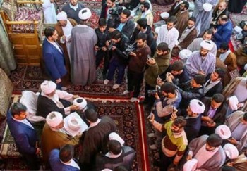 تنها سه درصد از روحانیون ایران از انقلاب منتفع شده‌اند