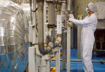 مجلس ایران به بازرسان آژانس انرژی اتمی مشکوک است