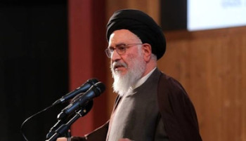 شکم گرسنه ایمان ندارد