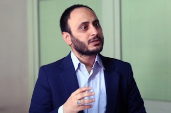 رییس جمهور با درد یتیمی بزرگ شده است