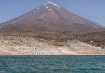 ۶۴ درصد ظرفیت مخازن سد‌های ایران خالی است