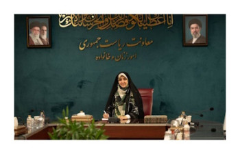با باتوم نمی‌توان فرهنگ را اصلاح کرد