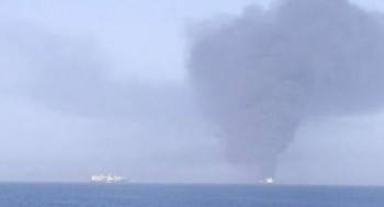 یک نفتکش در جده بر اثر هدف قرار گرفتن یک "منبع خارجی" منفجر شد یک نفتکش در جده بر اثر هدف قرار گرفتن یک "منبع خارجی" منفجر شد
