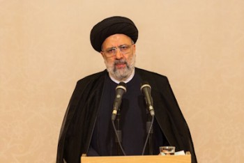 نظام اداری باید متناسب با نظام انقلابی باشد