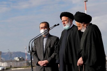 به هیچ عنوان پیشرفت کشور را متوقف نخواهیم کرد