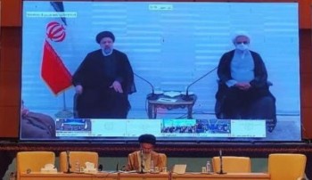 حوزه‌های علمیه و روحانیت اتاق فکر دولت باشند