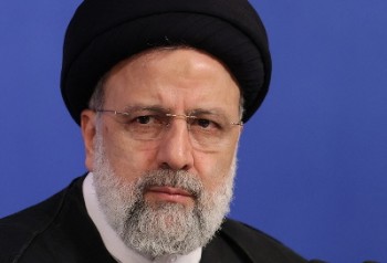 برخورد قاطع با معارضان ضروری است