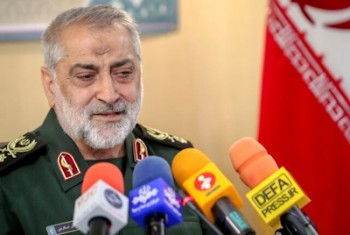 آمریکا سرکرده همه گردن‌کلفت‌ها و دزدان جهان است