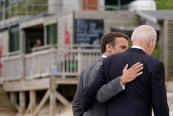 ایران نباید به سلاح هسته ای دست یابد