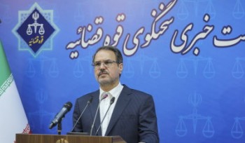 فائزه هاشمی تحت تعقیب قرار گرفت