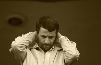 احمدی نژاد انقلاب سال ۵۷ را کار انگلیس خواند