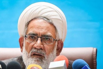 دادستان کل ایران: در برخورد با بی‌حجابی کوتاه نخواهیم آمد