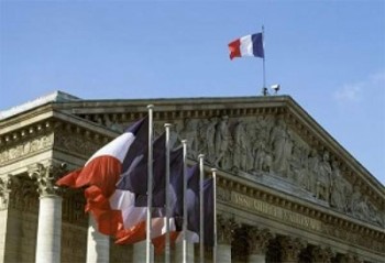 فرانسه بازداشت روح‌الله زم را قویا محکوم کرد