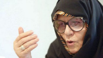 مهدی کروبی هرگونه دخالت فراقانونی را به رسمیت نمی شناسد