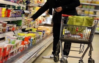 فروش صنایع غذایی 50 درصد کاهش یافت