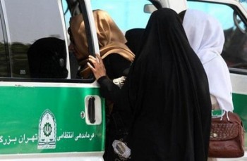 بیحجابی زنان جرم بوده و دارای مجازات است بیحجابی زنان جرم بوده و دارای مجازات است