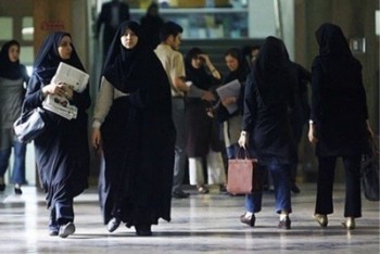 به دانشجویانی که حجاب را رعایت نکنند خدمات آموزشی ارائه نمی شود