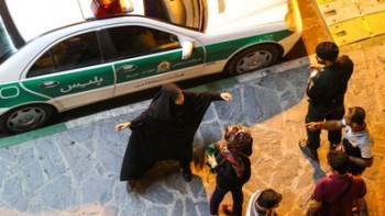 زنان بی حجاب از دریافت خدمات اداری محروم می شوند
